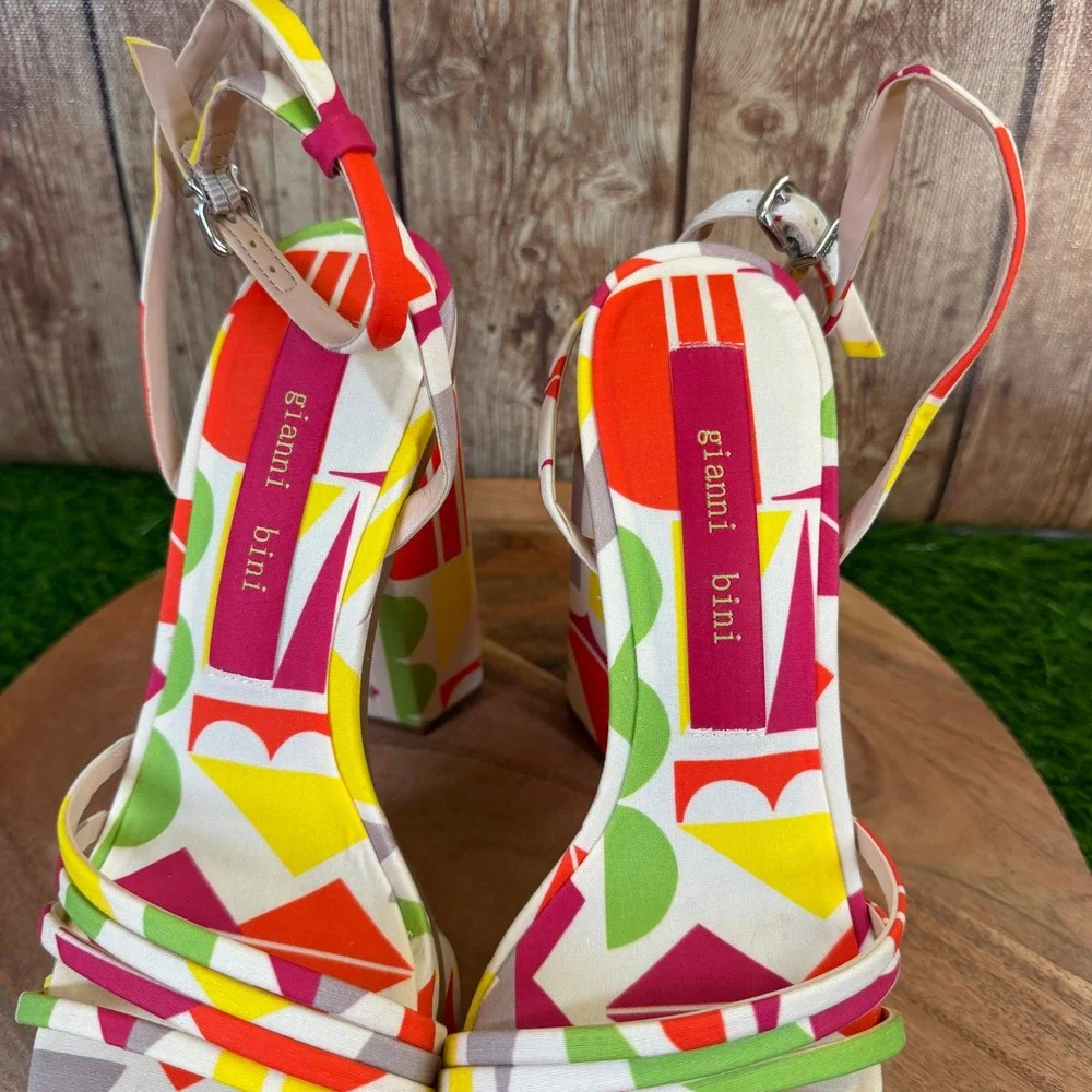 Gianni Bini Platform Sandals Womens Size 7.5 Multicolor Geometric Block Heel